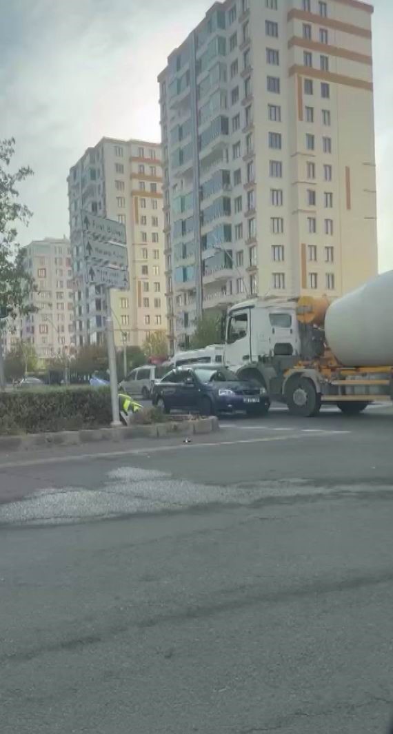 diyarbakirda 3 ayri kazada 3 kisi yaralandi 2 JGsUGNQV