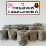 diyarbakirda-38-bucuk-kilo-esrar-ele-gecirildi-vA92n2Ri.jpg