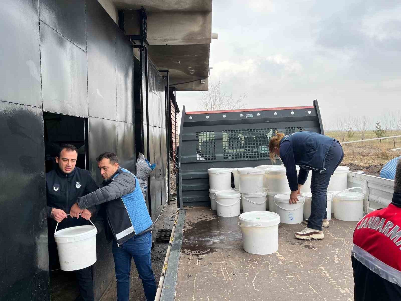 diyarbakirda 5 isletmede ele gecirilen 460 kilogram peynir imha edildi 0 q2AjbNQf