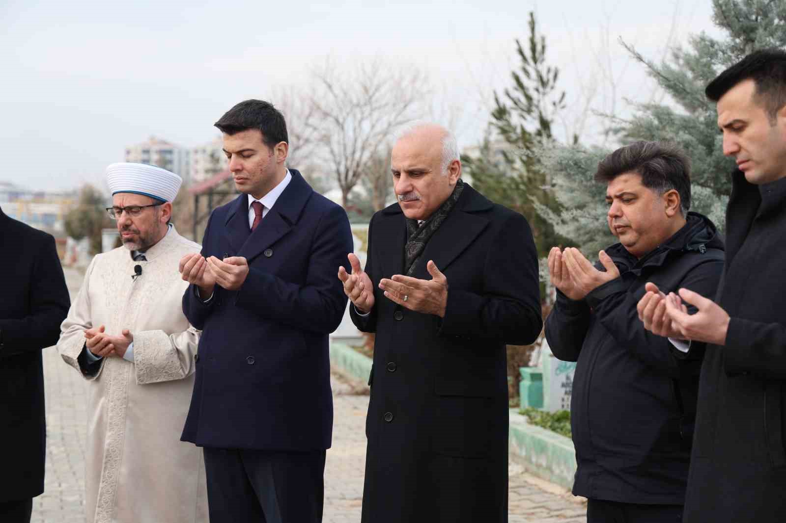 diyarbakirda 6 subat depreminde hayatini kaybedenler unutulmadi 4 cj3zsBzO