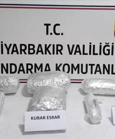 diyarbakirda-73-kilo-uyusturucu-madde-ele-gecirildi-aJq4Oinj.jpg