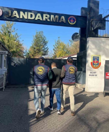 diyarbakirda-8-yildir-aranan-sahis-yakalandi-psv1zkmm.jpg