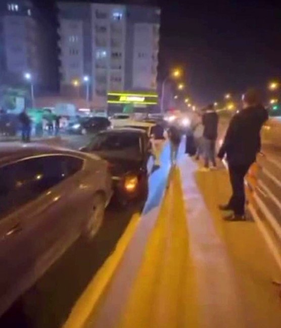 diyarbakirda 9 aracin karistigi kazada 3 kisi yaralandi 1 WSfZpENM