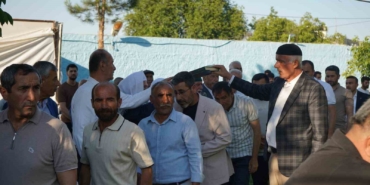 diyarbakirda-aileler-arasindaki-husumet-barisla-sonuclandi-aKsbl4MV.jpg