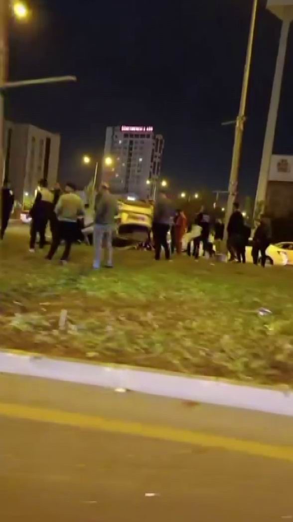 diyarbakirda arac refuje uctu 1 yarali 1 PSyA1NX8