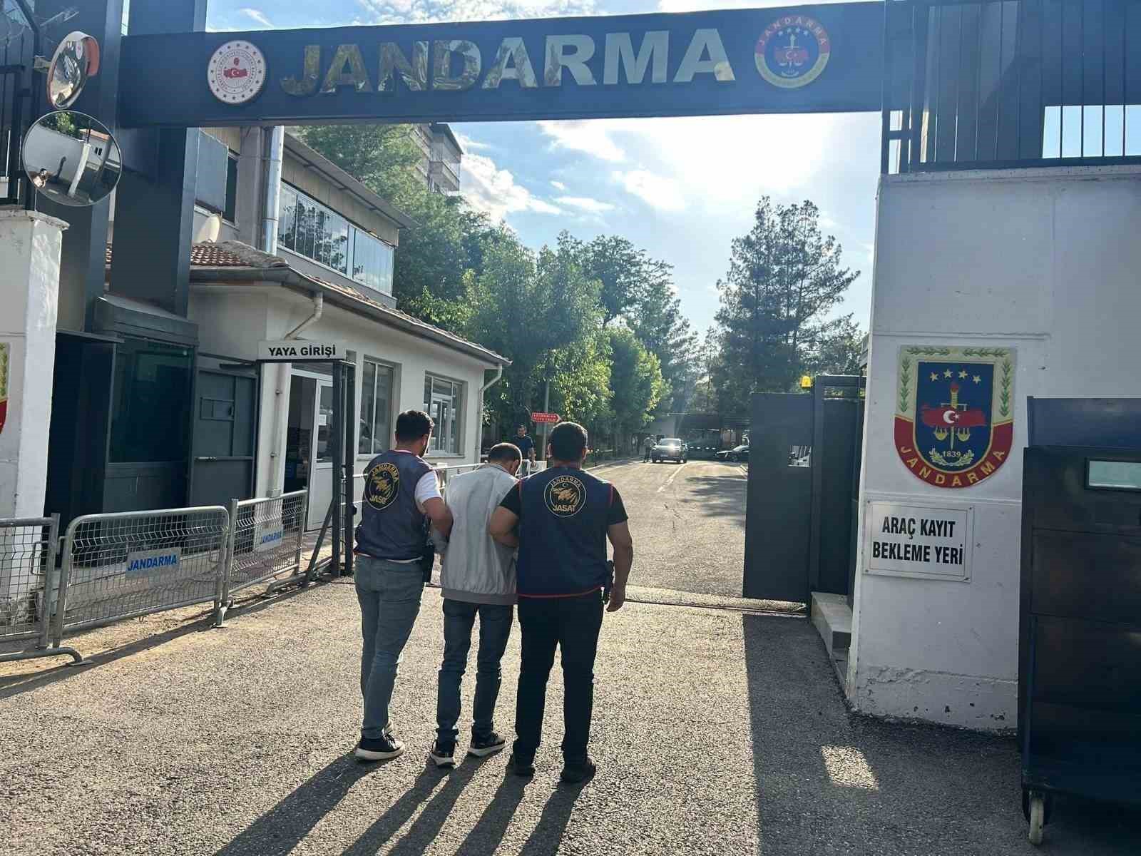 diyarbakirda aranan 152 kisi yakalandi 1 3n4vEbE1