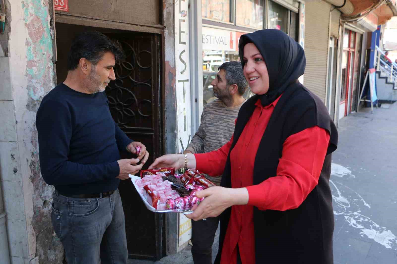 diyarbakirda bayram dayanismasi sokaklara tasti 0 CzX3LpsJ
