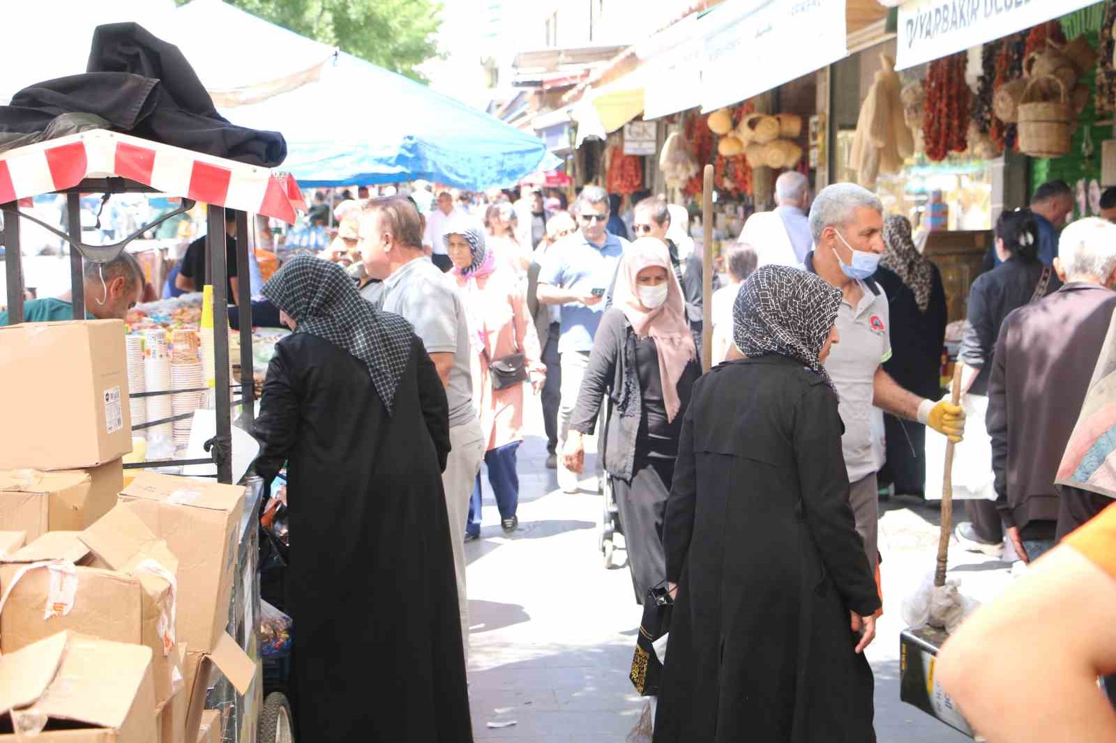 diyarbakirda bayram hareketliligi 8 ih8JMS74