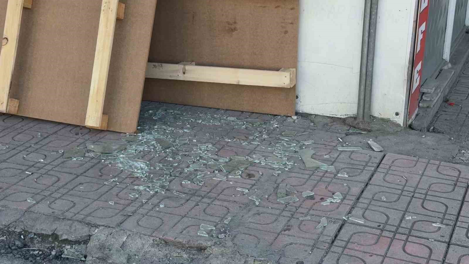 diyarbakirda carpisan araclardan biri is yerine daldi 0 yaVs5QHO
