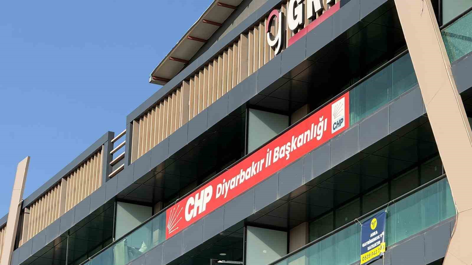 diyarbakirda chpnin belediye baskan adayiydi surece destek vermeyen partisini elestirerek istifa etti 2 D2dYpn4F