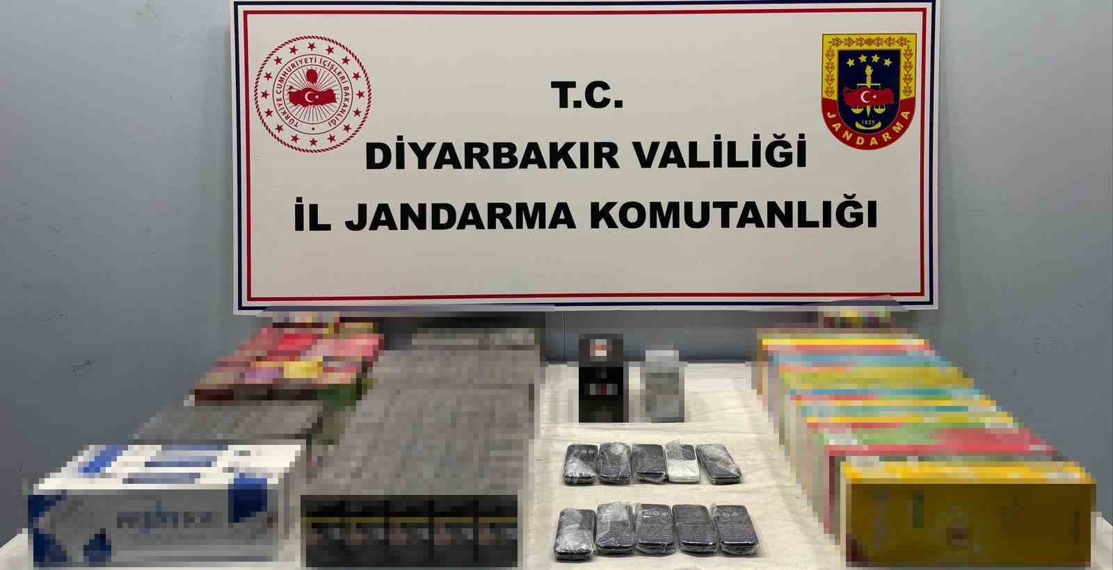 Diyarbakır’da çok sayıda gümrük kaçağı ürün geçirildi, 48 şüpheliye yasal işlem yapıldı 5 diyarbakirda cok sayida gumruk kacagi urun gecirildi 48 supheliye yasal islem yapildi 1 3gvyFf4s