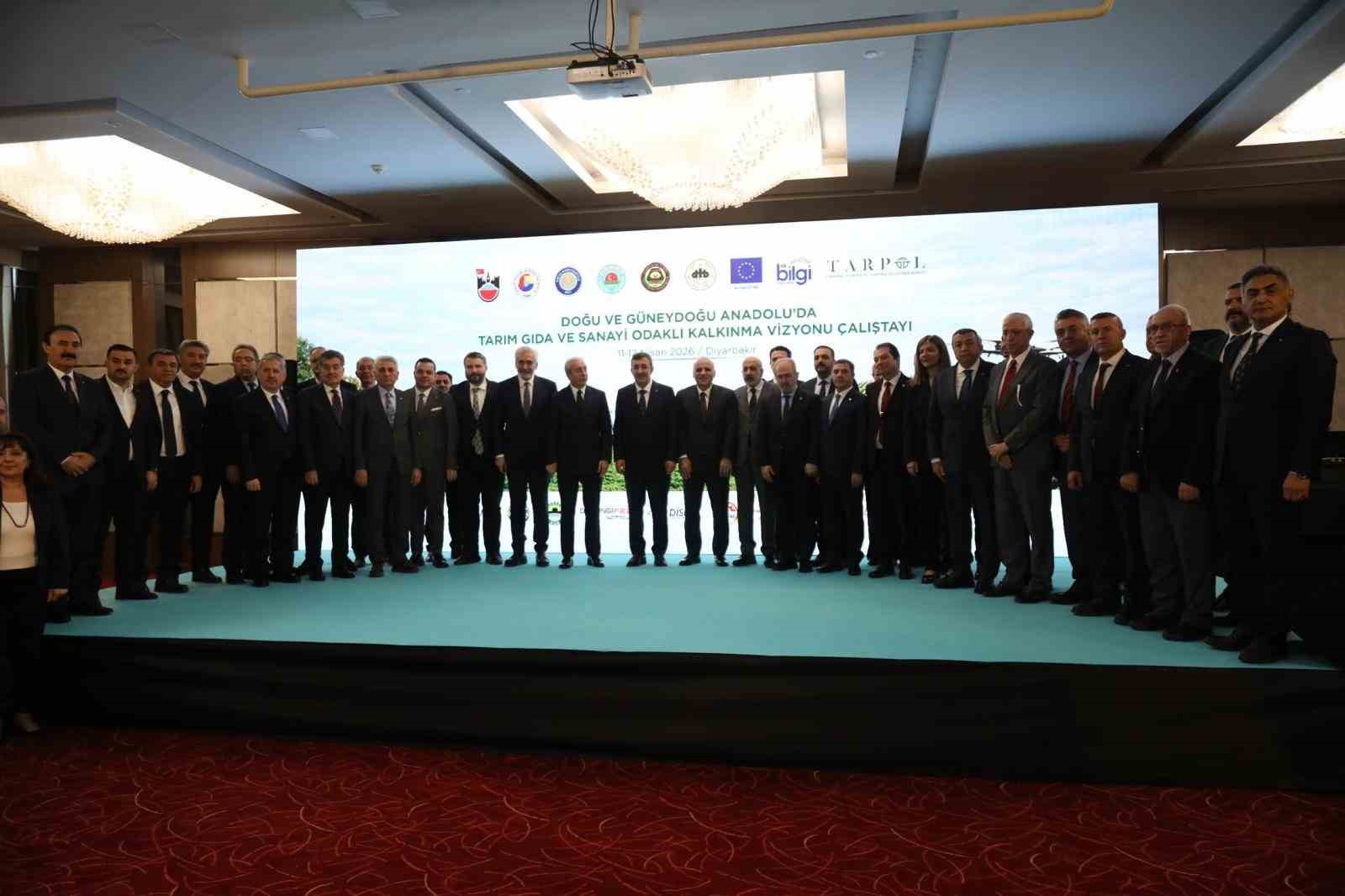 Diyarbakır’da Doğu ve Güneydoğu Anadolu’da Tarım Gıda ve Sanayi Odaklı Kalkınma Vizyonu Çalıştayı düzenlendi 6 diyarbakirda dogu ve guneydogu anadoluda tarim gida ve sanayi odakli kalkinma vizyonu calistayi duzenlendi GXgzHgJp