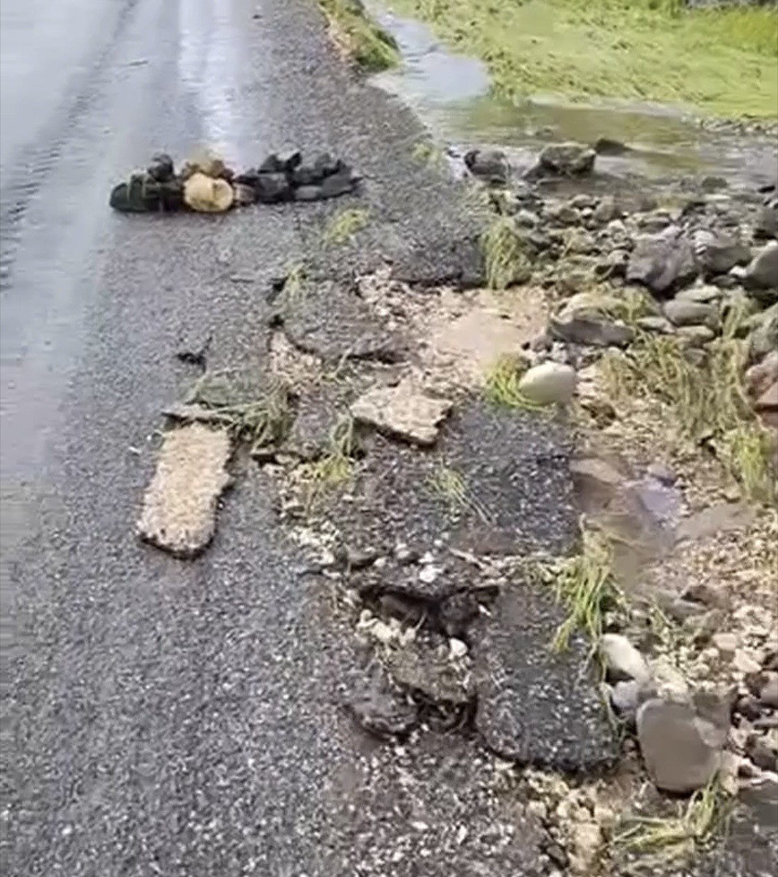 diyarbakirda etkili olan saganak yagis hayati olumsuz etkiledi 4 FGRMRZW6
