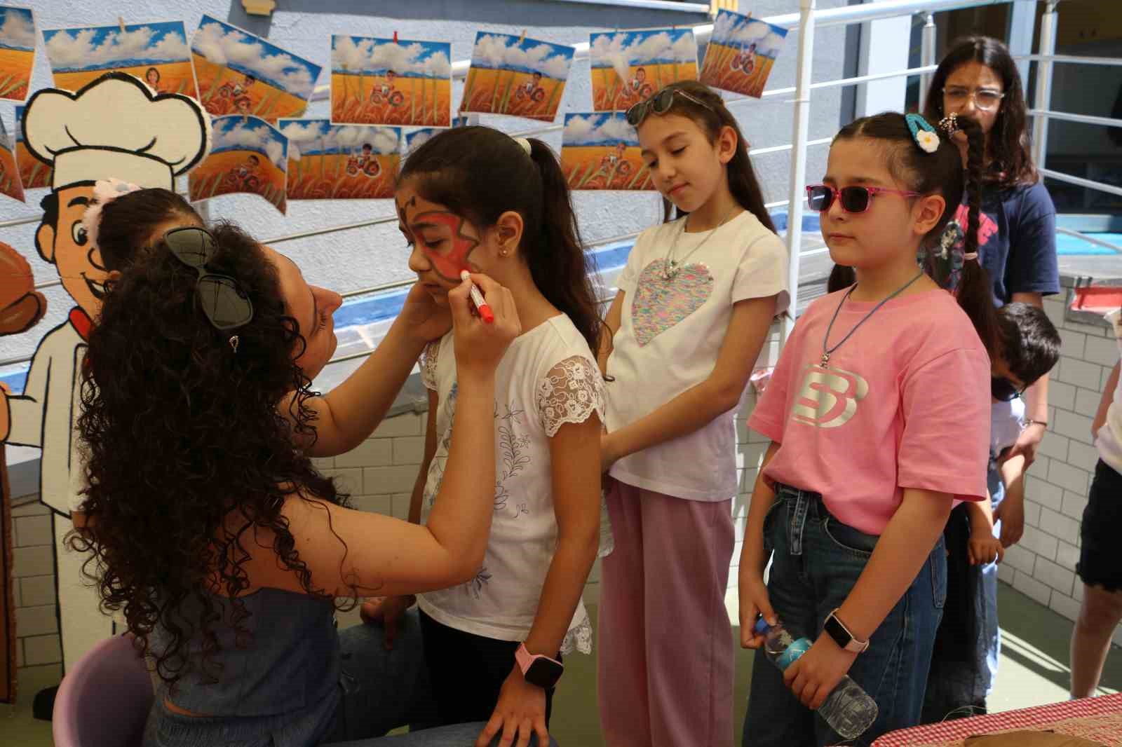 diyarbakirda geleneksel mayali ekmek festivali duzenlendi 1 4s3L6qIJ