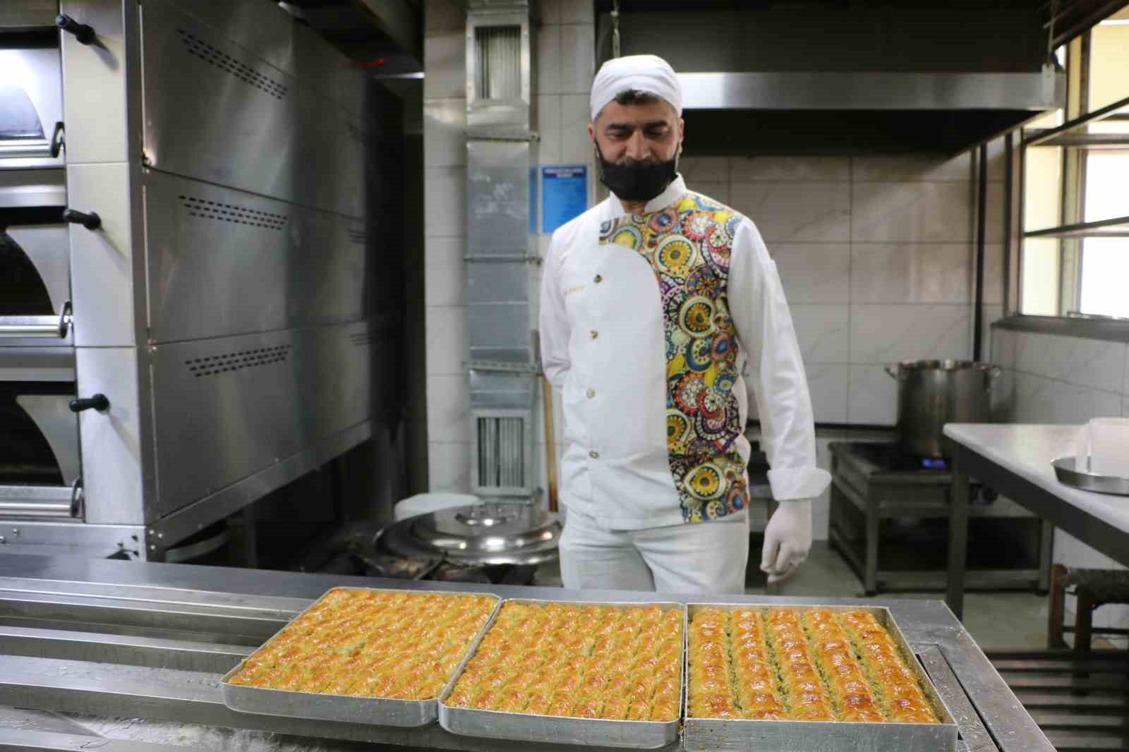 diyarbakirda gunluk tatli tuketimi tonlari asti isletmeler uc vardiyaya gecti 6