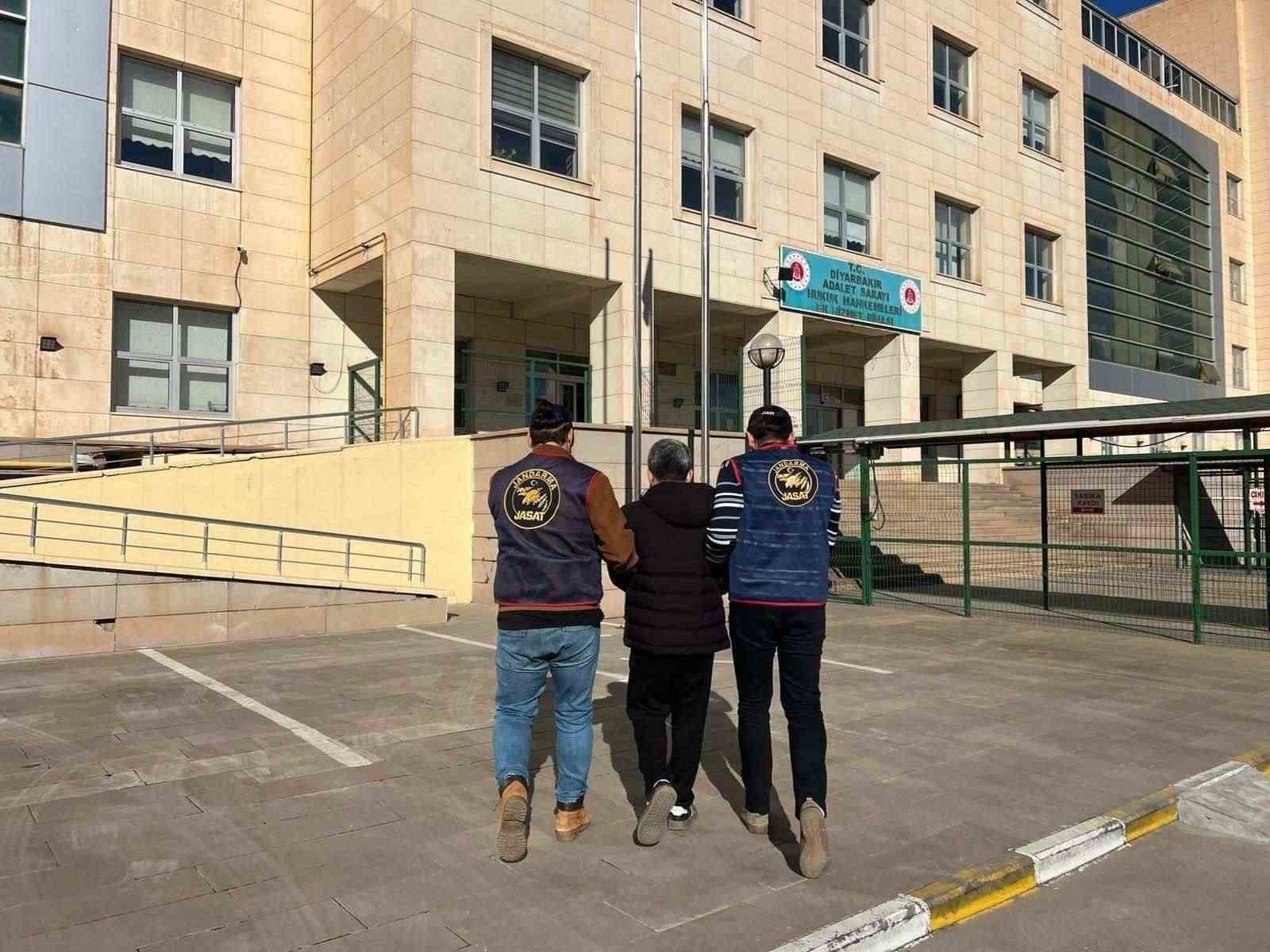 diyarbakirda haklarinda arama karari bulunan 110 kisi yakalandi 1 BOShvUzF