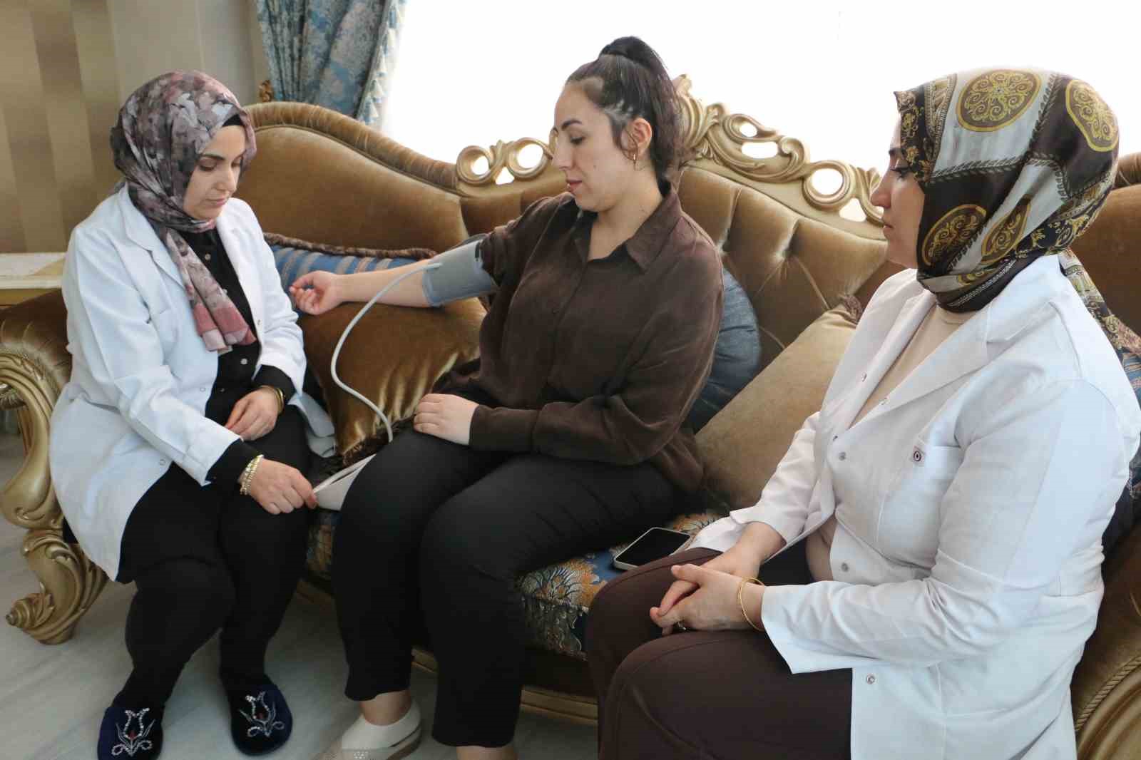 diyarbakirda her gebeye bir ebe uygulamasiyla anne adaylarina birebir destek 3 mUGPtLV8