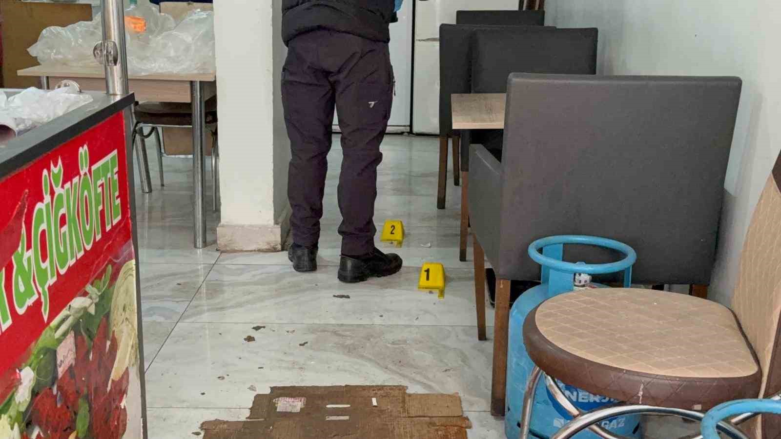 Diyarbakır’da iş yerine silahlı saldırı 6 diyarbakirda is yerine silahli saldiri 2 elTQO1nG