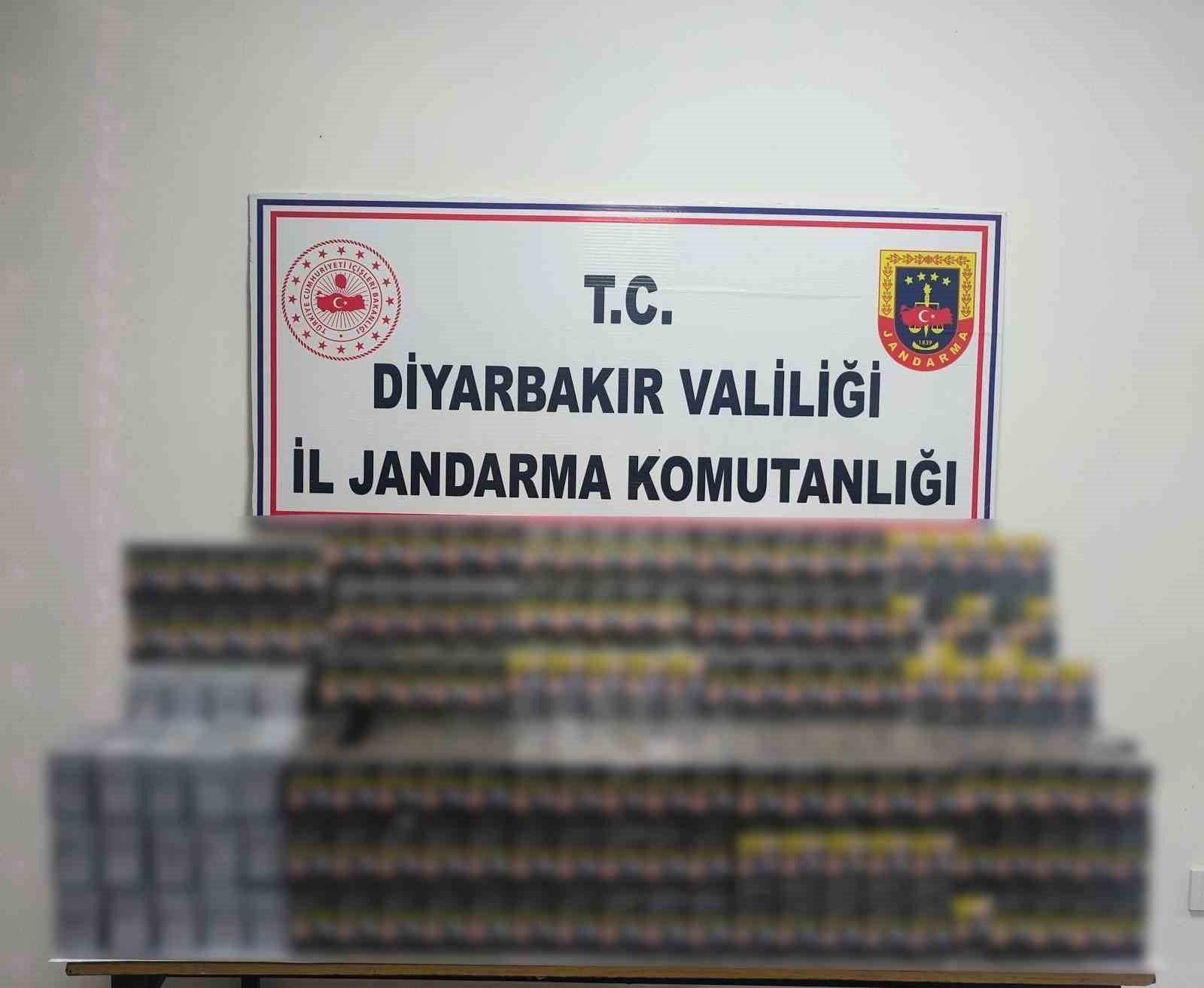 diyarbakirda kacakcilik operasyonlari 10 bin dolu makaron 3 bin paket sigara ele gecirildi 0 JpzJR3KQ