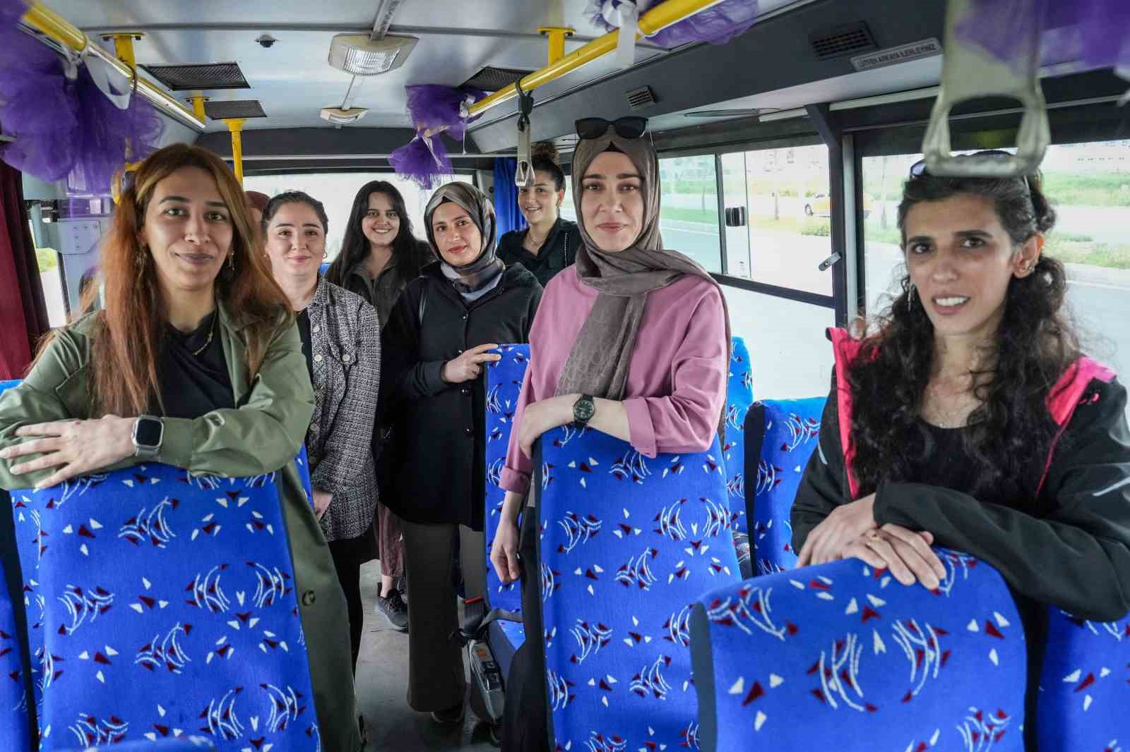 Diyarbakır’da kadın otobüs şoförü sayısı artıyor 5 diyarbakirda kadin otobus soforu sayisi artiyor 1 IwHjnbWy