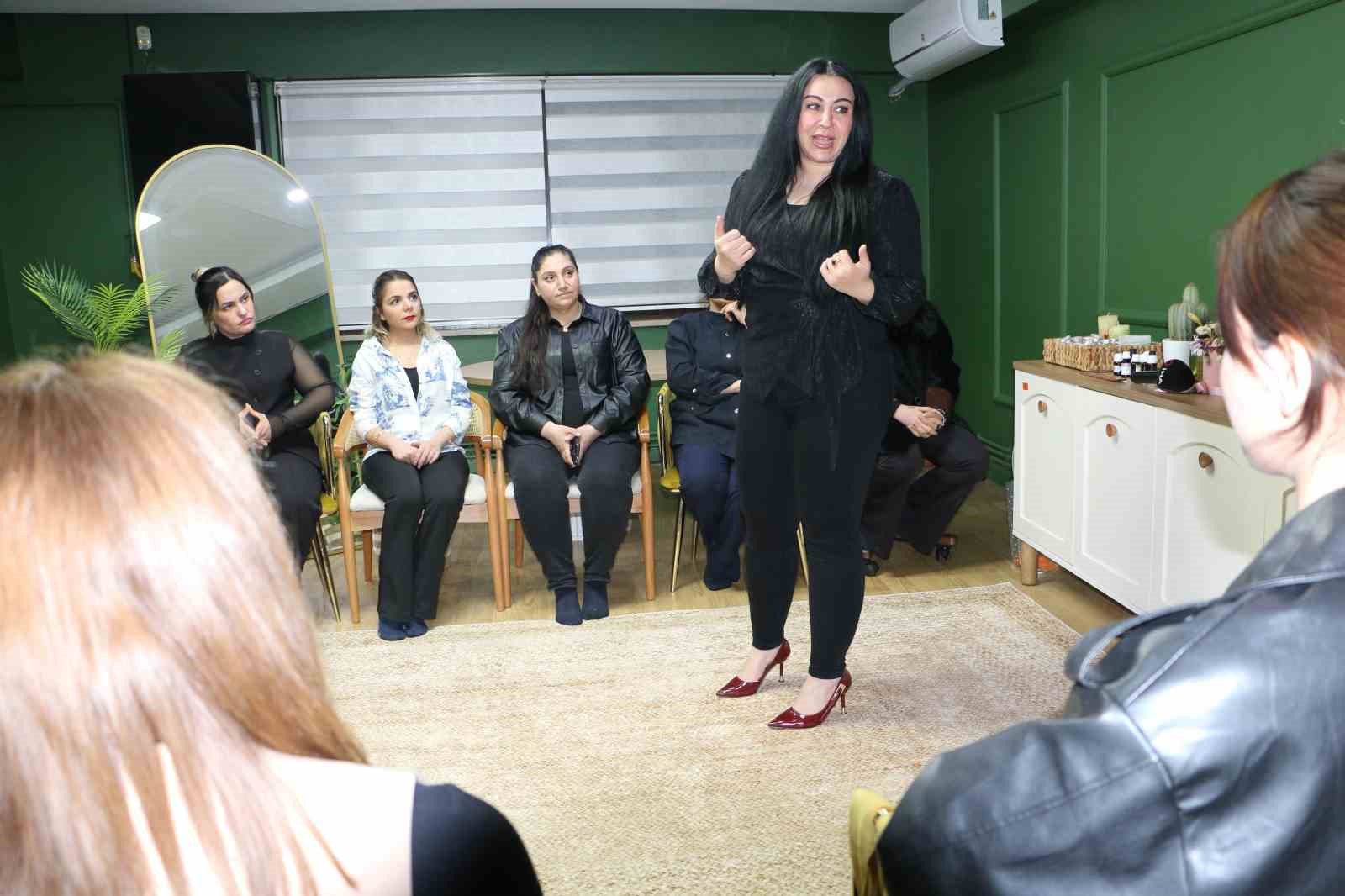 diyarbakirda kadinlar kendilerini savunmayi ogreniyor 8 VNONOs1h