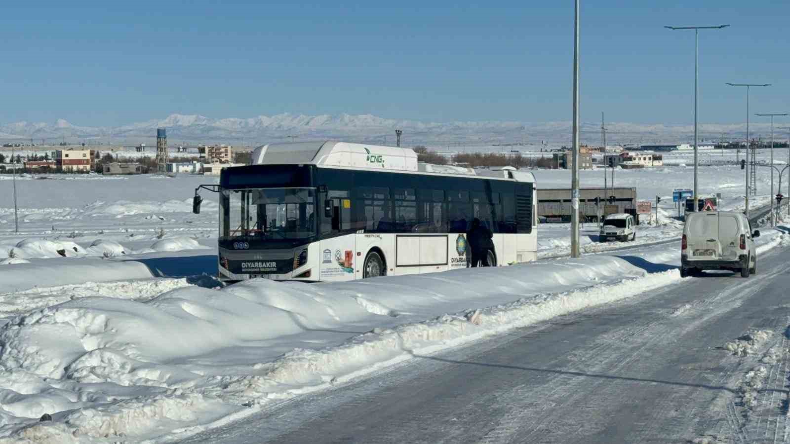 diyarbakirda kar cilesi devam ediyor 1 PM4wSZsG