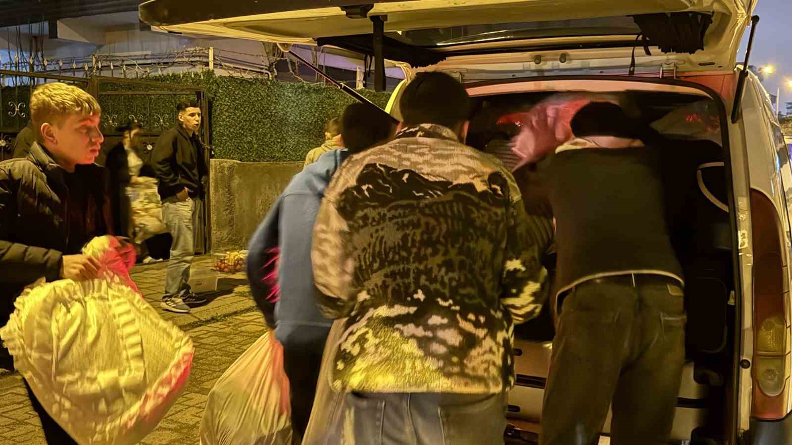 diyarbakirda kolonlarda catlama sesi duyulan bina bosaltildi 51 vatandas tahliye edildi 5 PBNIgbRy