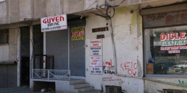 diyarbakirda-kolonlarindan-ses-geldigi-iddia-edilen-apartmanin-incelemeleri-tamamlandi-heLZAJl7.jpg