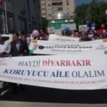 diyarbakirda-korucu-aile-yuruyusu-duzenlendi-MnAjwmaj.jpg