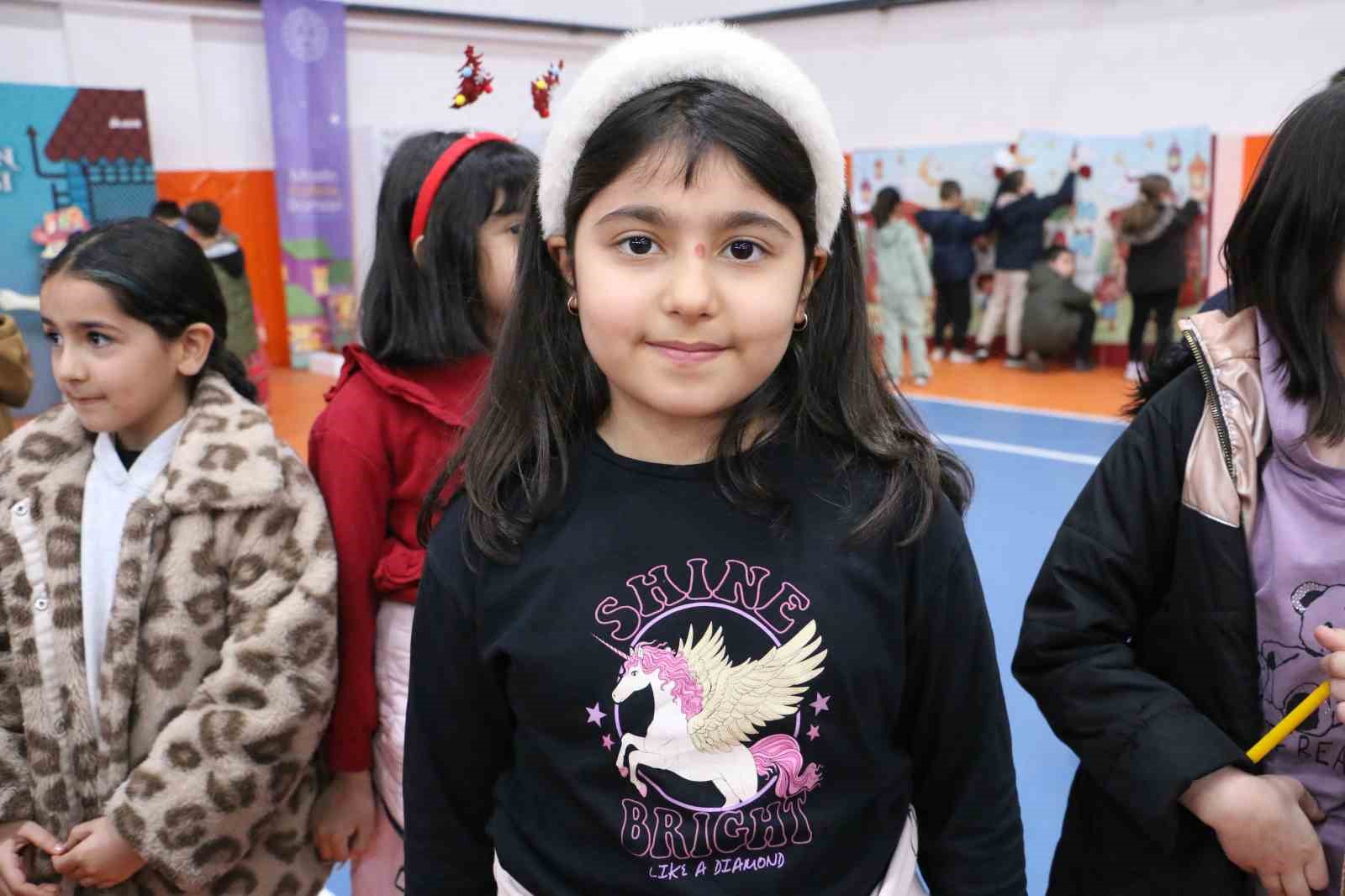 diyarbakirda maarifin kalbinde ramazan senligi basladi 11 I5f2VQQm