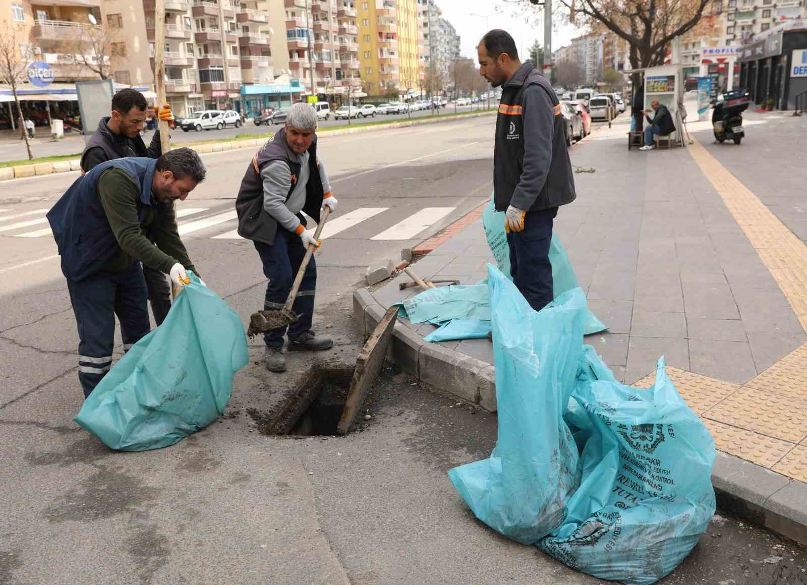 diyarbakirda mazgallardan 270 ton atik cikti 2 aVGhb4K3