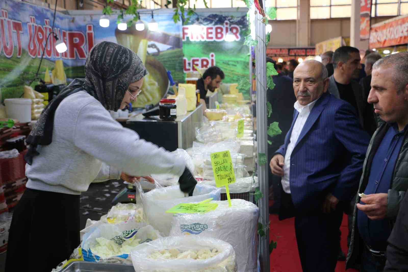 diyarbakirda mezopotamya tarim ve hayvancilik fuarina yogun ilgi 2