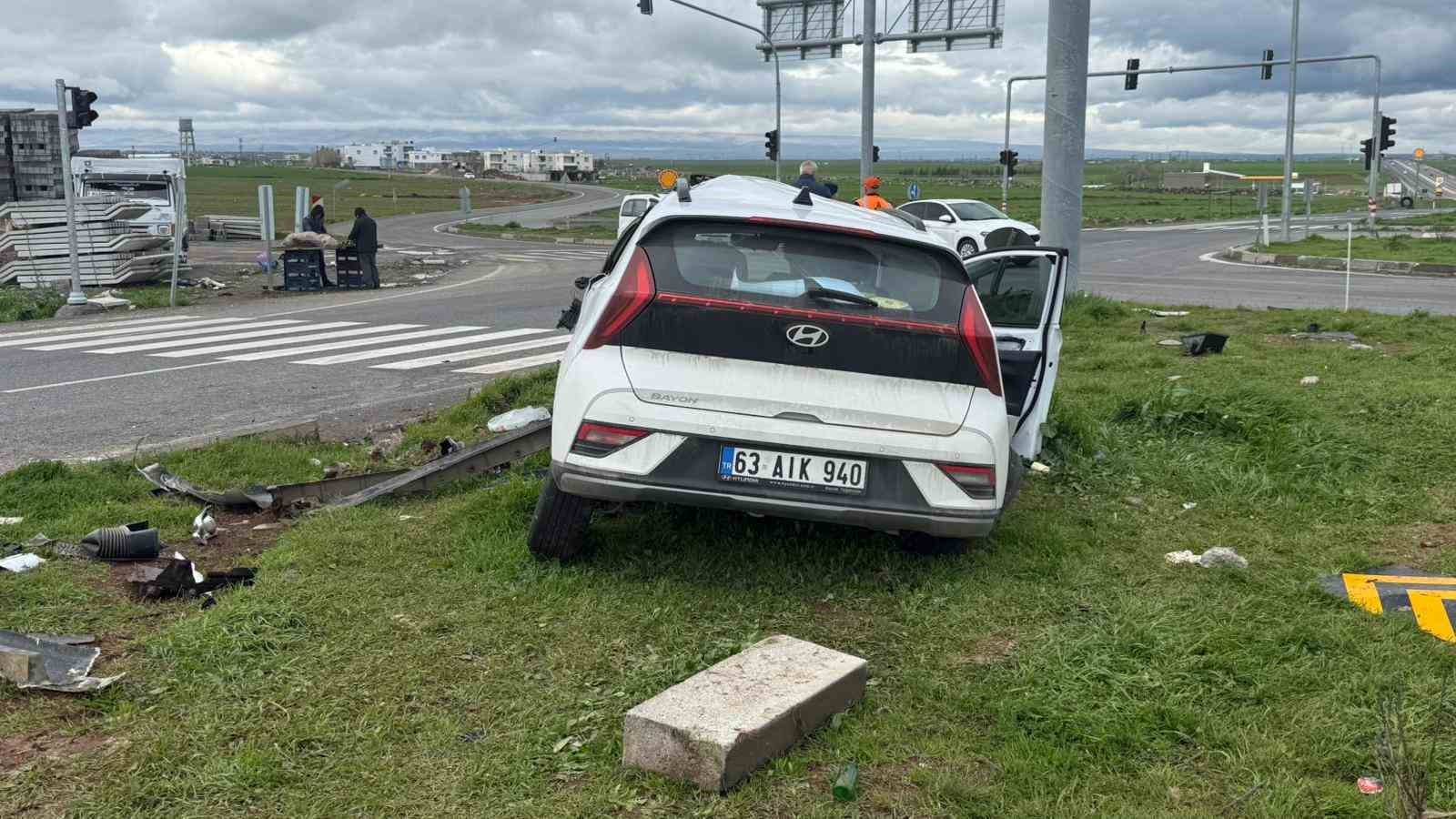 diyarbakirda okul servisi kaza yapti 13u ogrenci 15 yarali 3 Aqq3tpkW