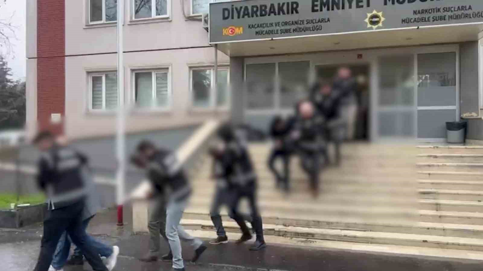 diyarbakirda organize suc orgutune operasyon 10 tutuklama 4 r7Qqnc91