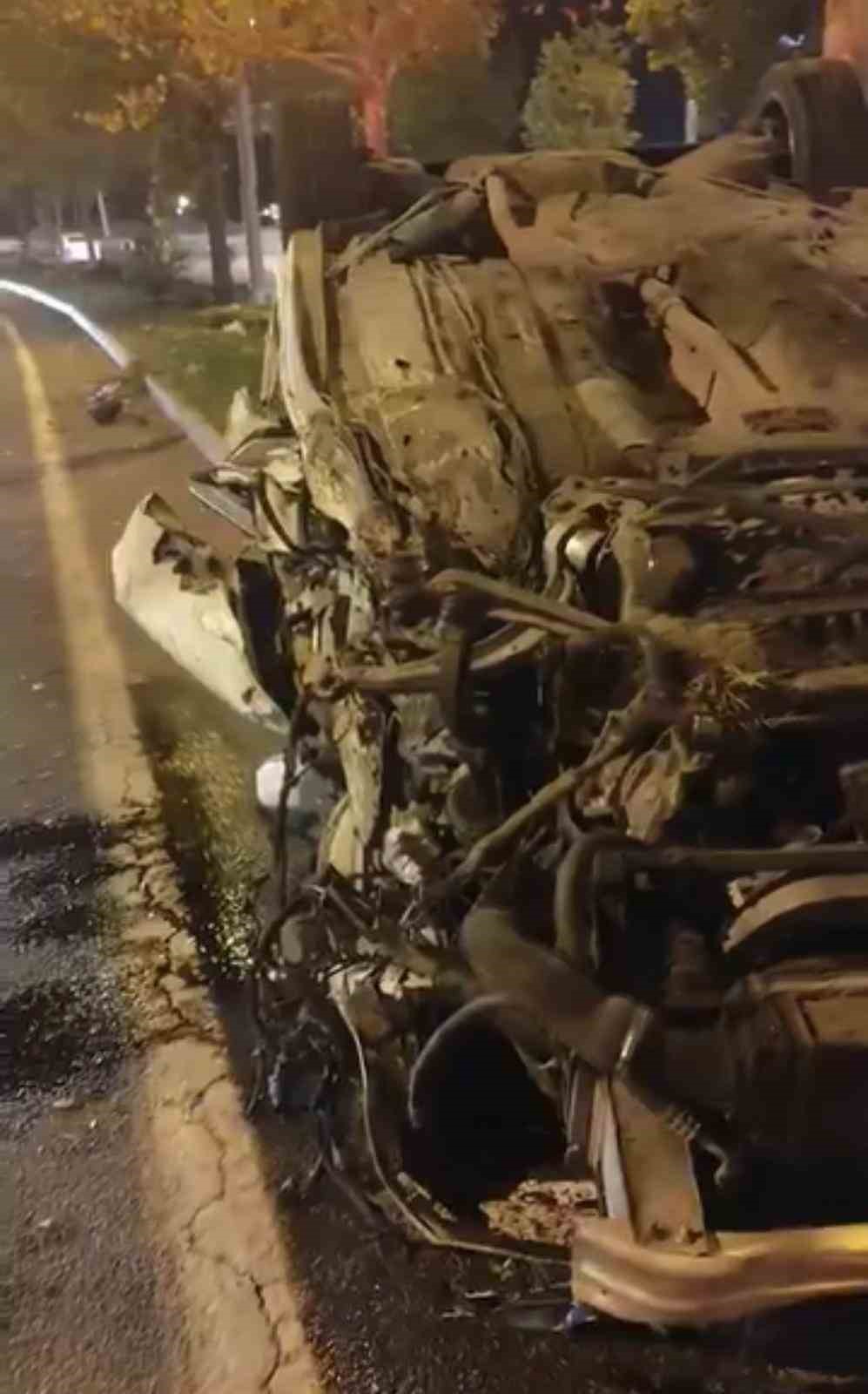 Diyarbakır’da otomobil takla attı: 1 yaralı 4 diyarbakirda otomobil takla atti 1 yarali 0