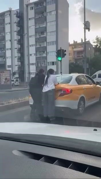 diyarbakirda patenli genclerin tehlikeli yolculugu 1 e6FmFVja