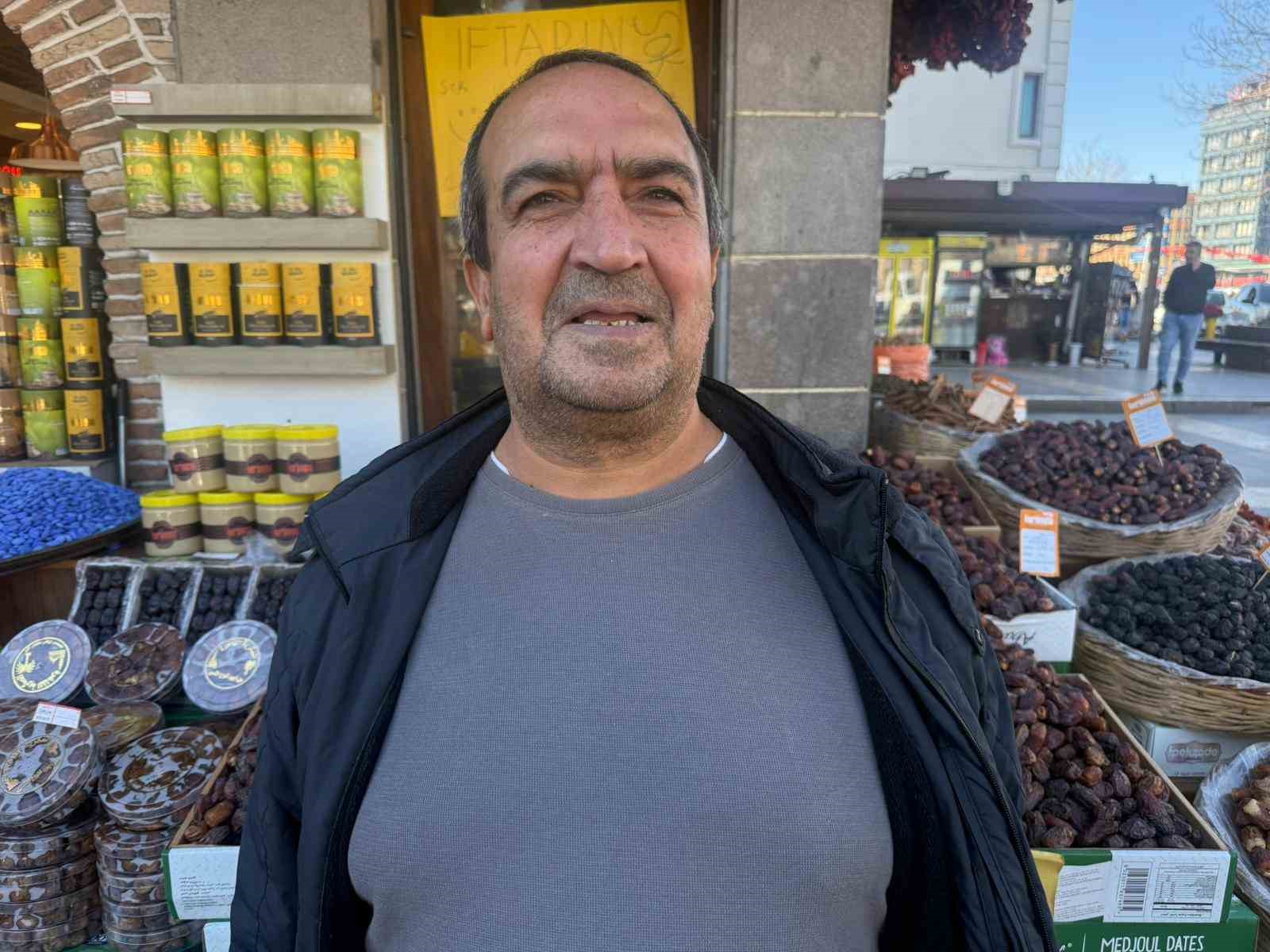 diyarbakirda ramazan ayinda hurma tezgahlarina yogun ilgi 6 K294kpKX