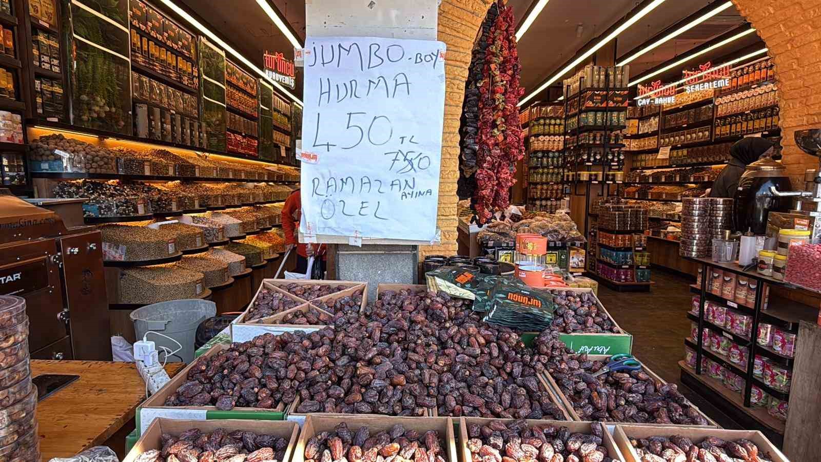 diyarbakirda ramazan ayinda hurma tezgahlarina yogun ilgi 8 7c7vhlcs
