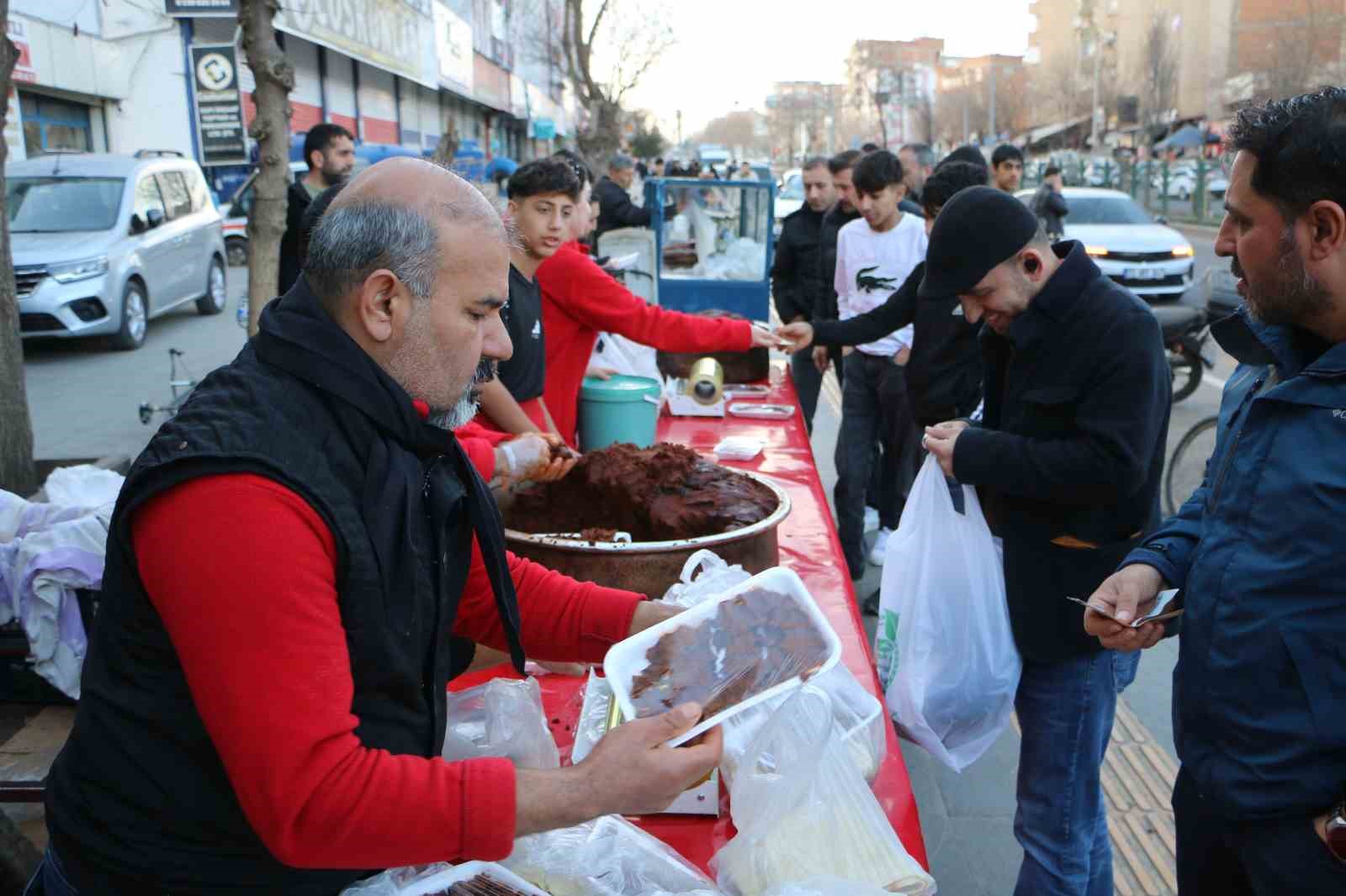 diyarbakirda ramazan klasigi cigkofteye yogun ilgi 1 pdin2K27