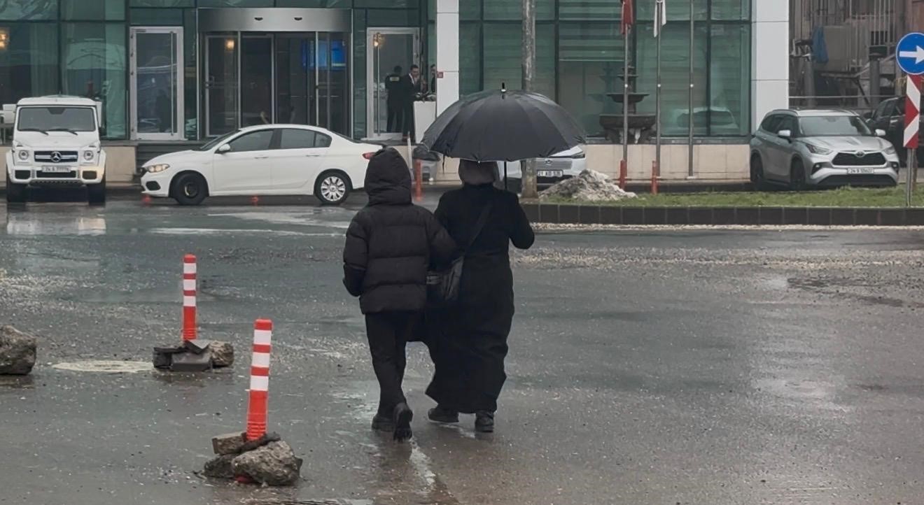 diyarbakirda saganak yagis hayati olumsuz etkiledi 3 lI3p2q8c