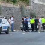 diyarbakirda-seyir-halindeki-araca-silahli-saldiri-1-agir-yarali-TVhTJMri.jpg
