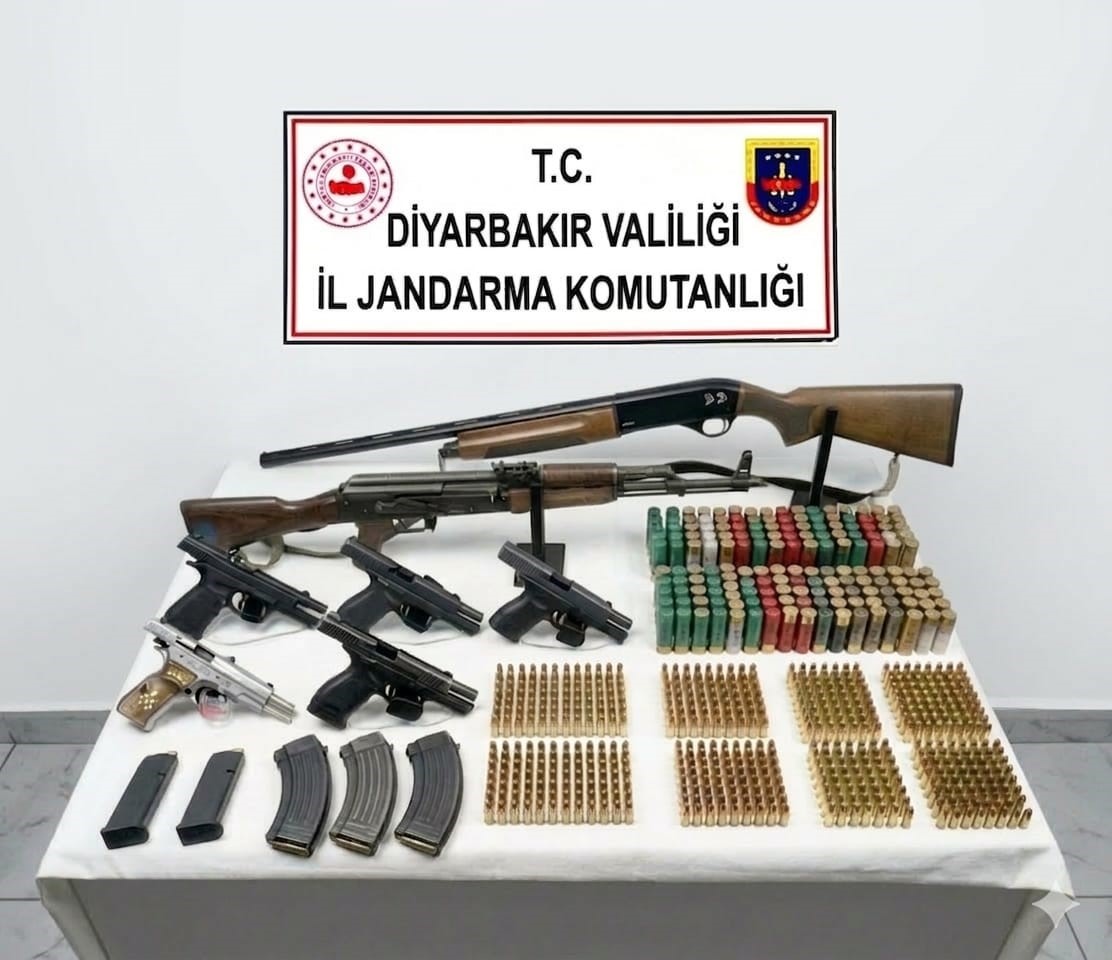 Diyarbakır’da silah kaçakçılarına darbe 5 diyarbakirda silah kacakcilarina darbe 1 KQCktbel