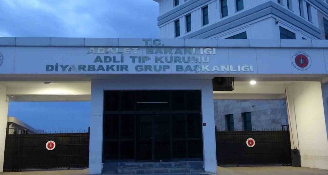 diyarbakirda silahla bogazindan vurulan sahis hayatini kaybetti 0