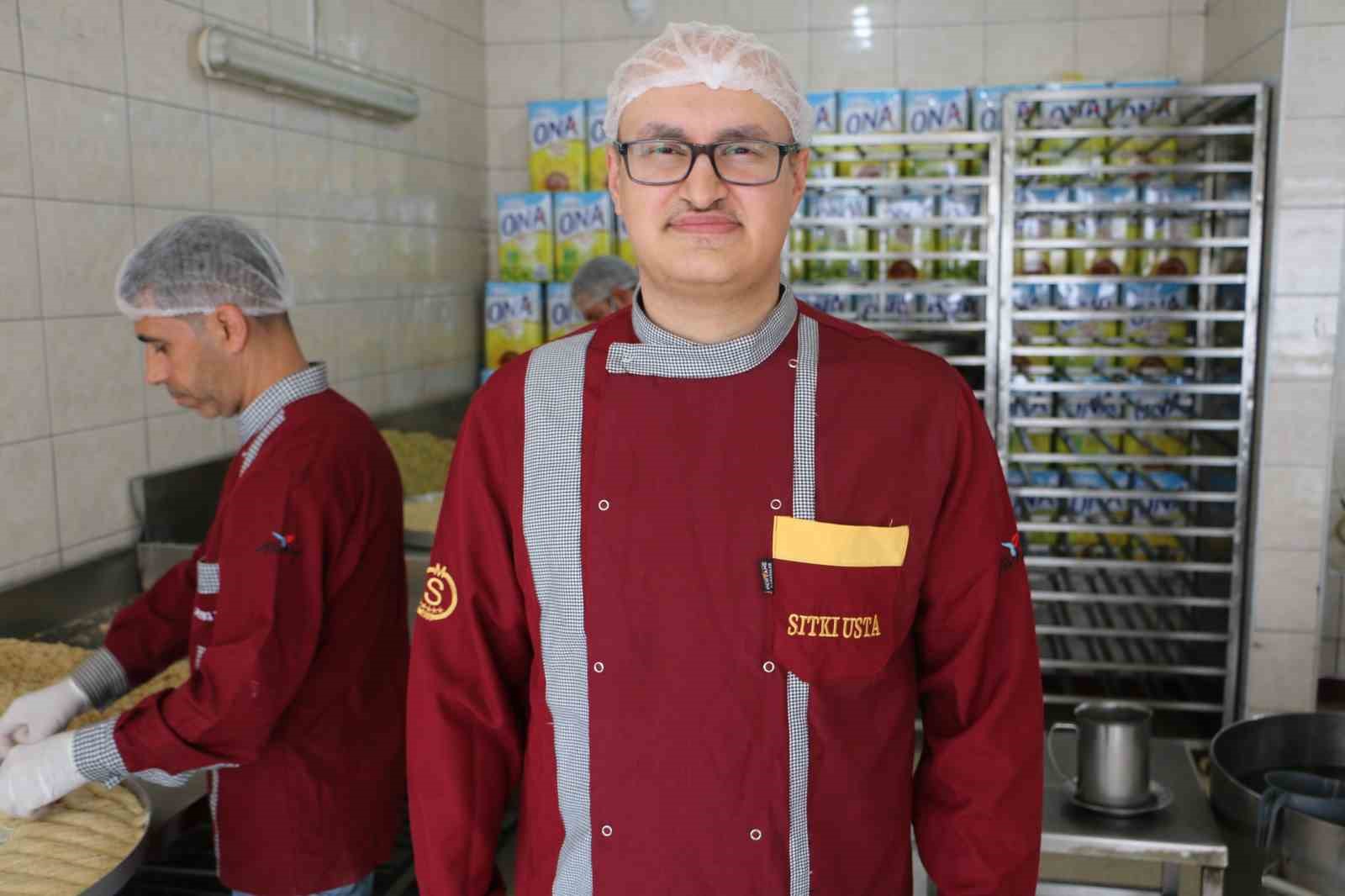 diyarbakirda tatlicilarin bayram mesaisi 4 8lsLRZmF