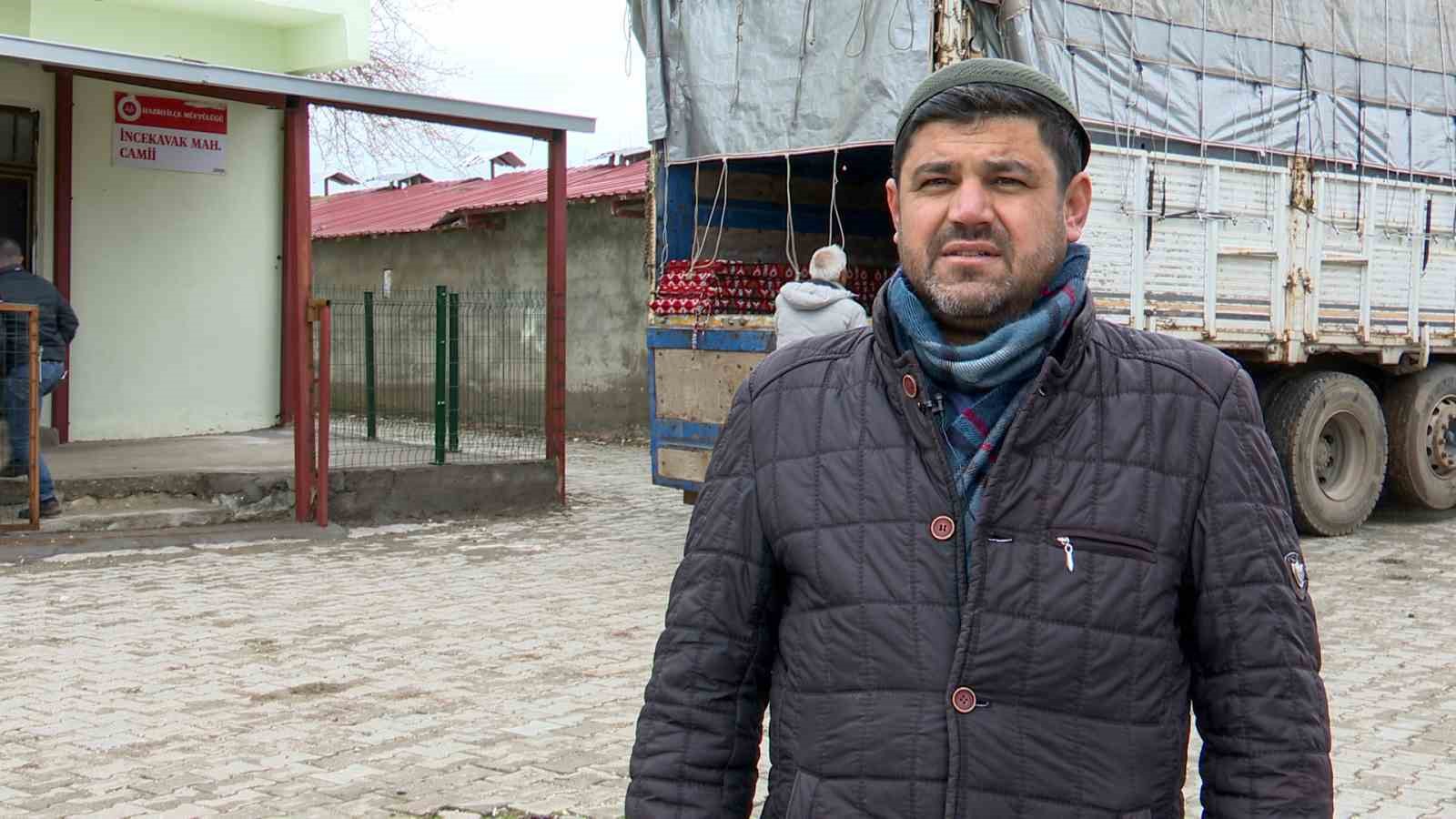 Diyarbakır’da taziye evlerine 732 sedir ve bin 464 sehpa ücretsiz dağıtıldı 7 diyarbakirda taziye evlerine 732 sedir ve bin 464 sehpa ucretsiz dagitildi 3 P5Lrirs1