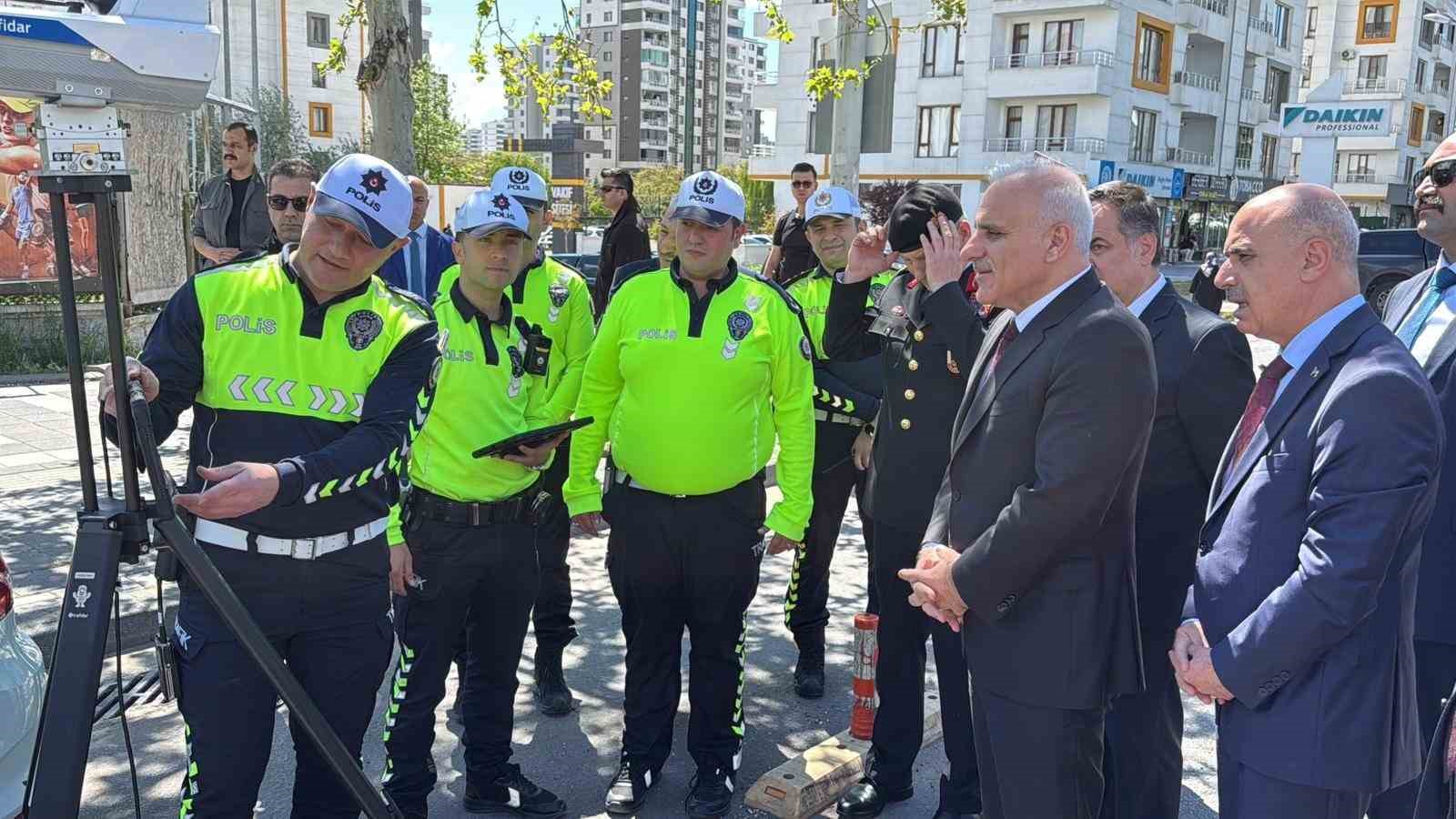 diyarbakirda trafik haftasi cesitli etkinliklerle kutlandi 7 PdFNqBzY