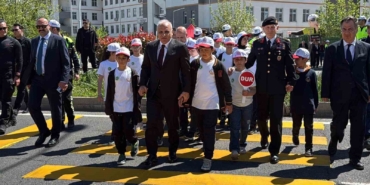 diyarbakirda-trafik-haftasi-cesitli-etkinliklerle-kutlandi-vIXwyAHG.jpg