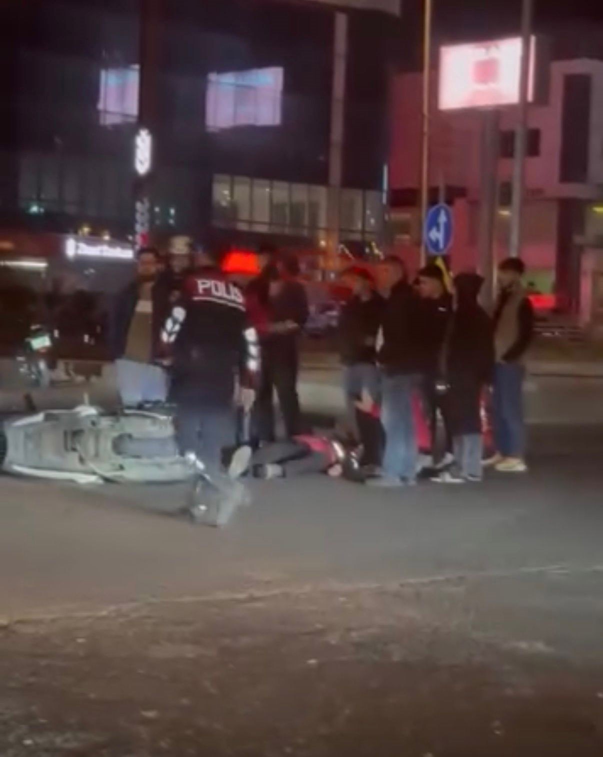 diyarbakirda trafik kazalari4 yarali 1 tA5GWur4