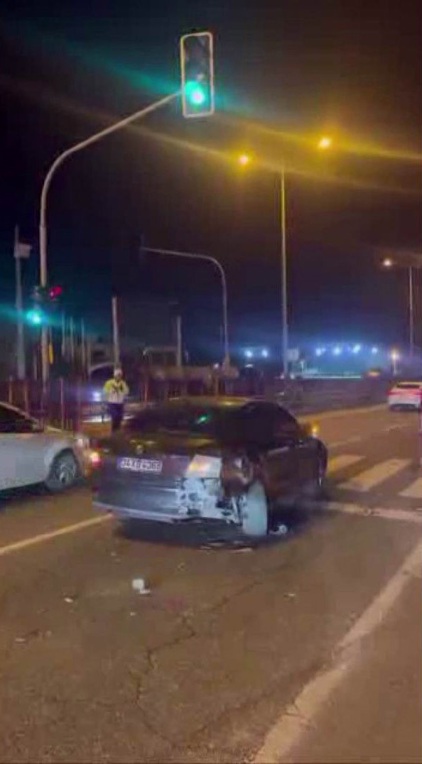 diyarbakirda trafik kazasi 1 yarali 0 uttHWJd4