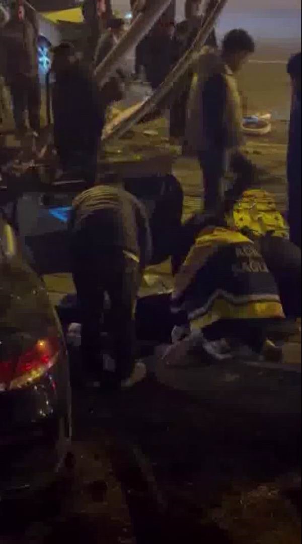 diyarbakirda trafik kazasi 2 yarali 0 tPsPUyTW